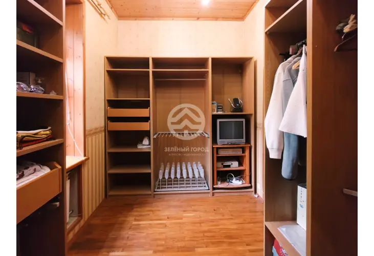 Продажа, дом, Овсянниково, 723 кв.м, 32 сот