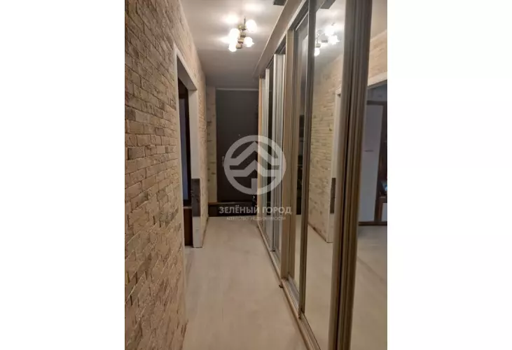 Продажа, 3 к. квартира, деревня Голубое, д. 2