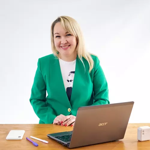 Светлана Бутусова