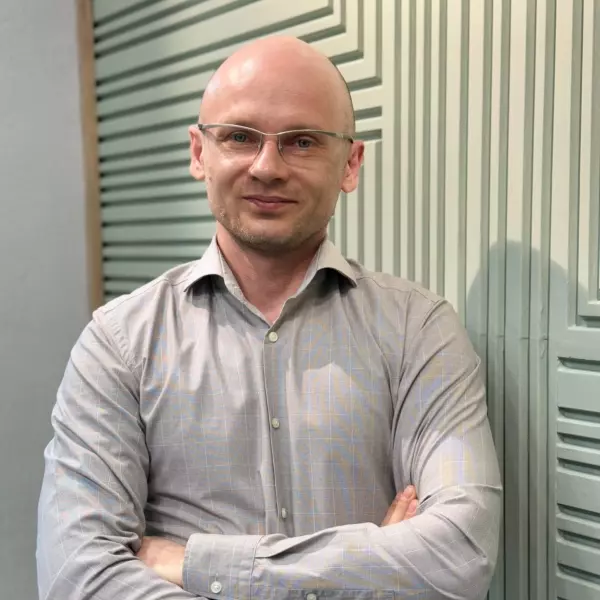 Денис Гозюмов