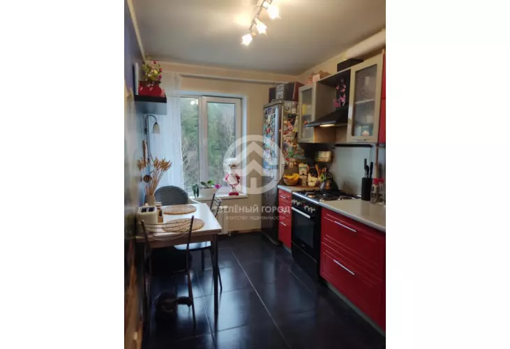 Продажа, 3 к. квартира, деревня Голубое, д. 2