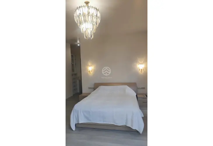 Аренда, 3 к. квартира, Москва, Кастанаевская , д. 18