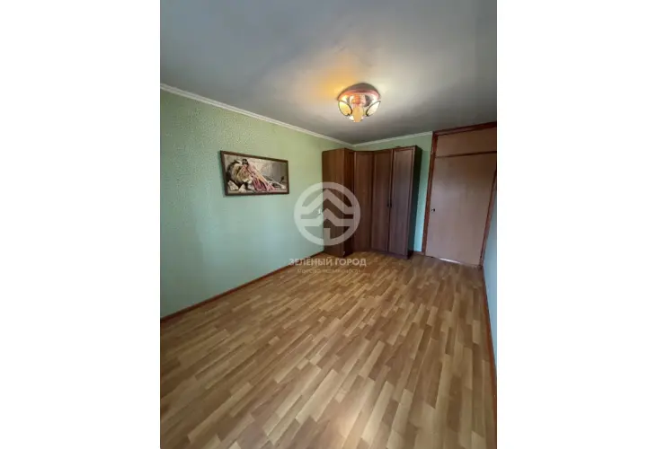 Продажа, 3 к. квартира, деревня Щемилово 30-й км, д. 7
