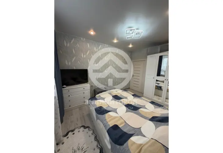 Продажа, 3 к. квартира, поселок городского типа Поварово, к. 1