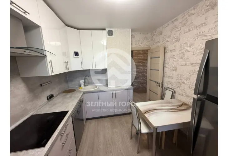 Аренда, 2 к. квартира, Зеленоград, к. 1129