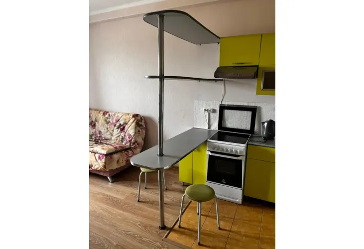 Продажа, 1 к. квартира, деревня Голубое, Трехсвятская , д. 18