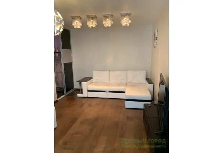 Аренда, 2 к. квартира, Зеленоград, к. 803