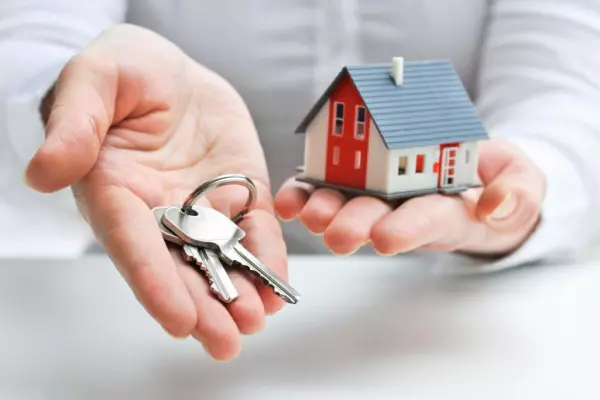 Услуги агентов по недвижимости, есть ли преимущества и в чём?