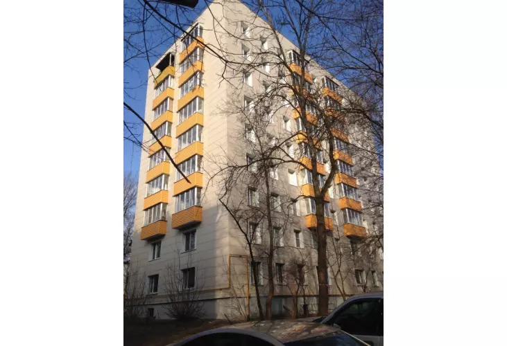 Продажа, 1/2 доля, 2 к. квартира, Москва, Академика Комарова, д. 20А