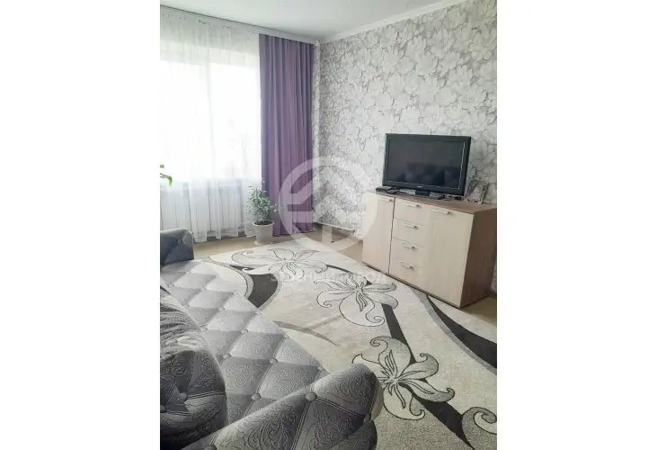 Продажа, 2 к. квартира, Озерки, Октябрьская , д. 10