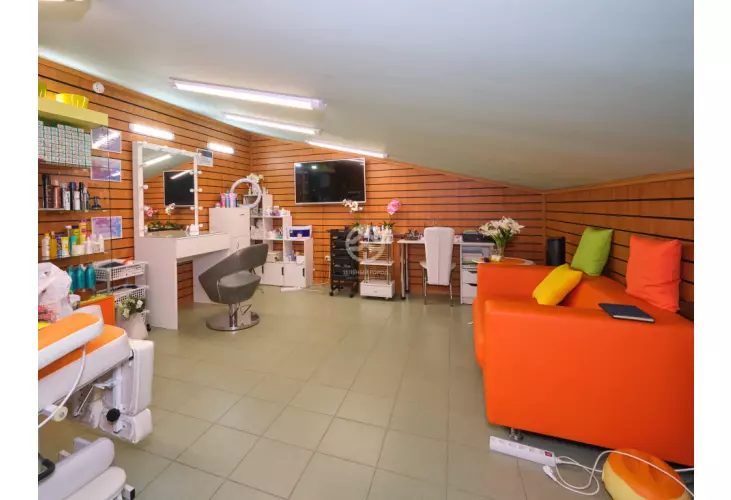 Продажа, здание, Высоковск, Первомайский проезд, д. 2а