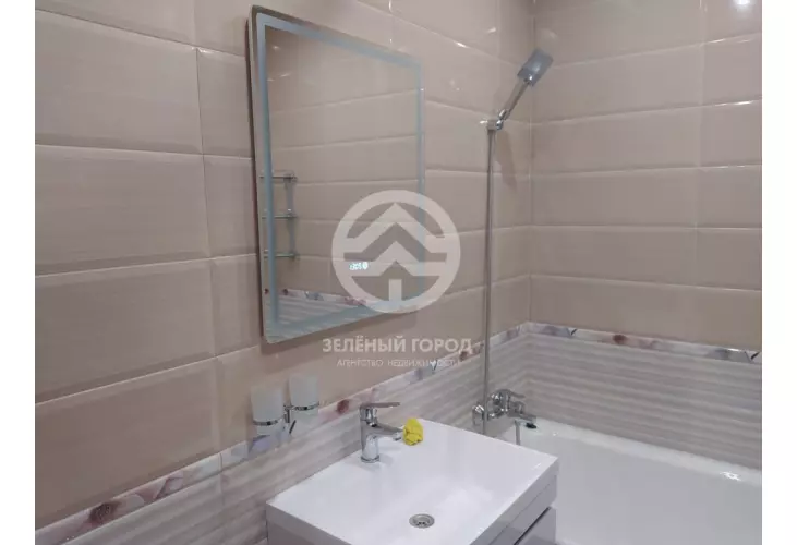 Аренда, 1 к. квартира, Зеленоград, к. 2010