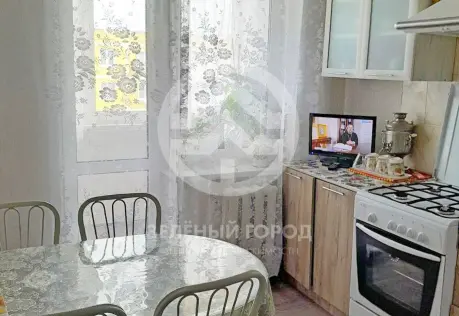 Продажа, 2 к. квартира, Озерки, Октябрьская , д. 10