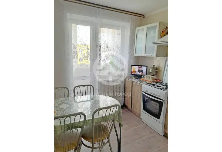 Продажа, 2 к. квартира, Озерки, Октябрьская , д. 10