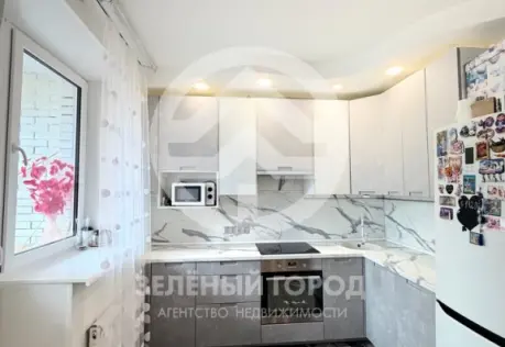 Продажа, 3 к. квартира, поселок городского типа Поварово, к. 1