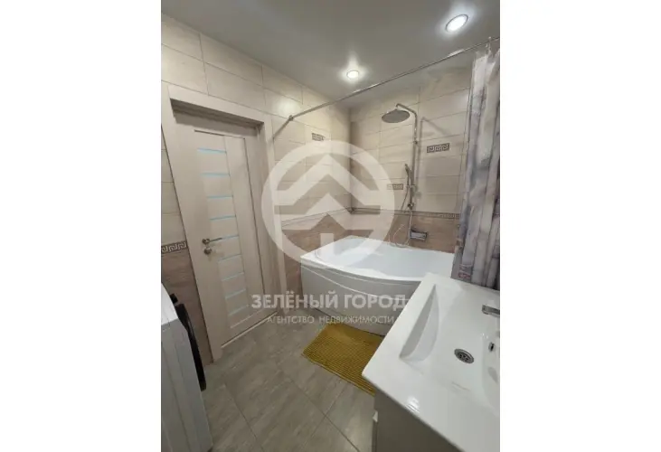 Продажа, 3 к. квартира, поселок городского типа Поварово, к. 1