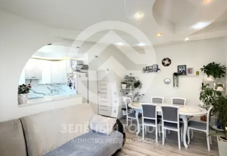 Продажа, 3 к. квартира, поселок городского типа Поварово, к. 1
