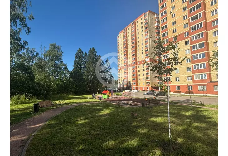 Продажа, 2 к. квартира, поселок Жуково, жилой комплекс Берёзки, микрорайон Березки, д. 14