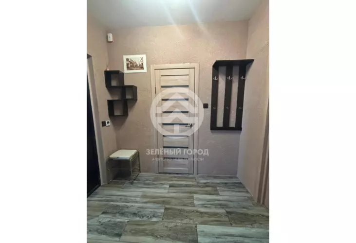 Продажа, 1 к. квартира, деревня Голубое, Трехсвятская , д. 18