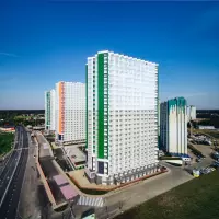 Московская обл., Солнечногорский р-н, д. Голубое, ул. Сургутский проезд, дом 1, корпус 1